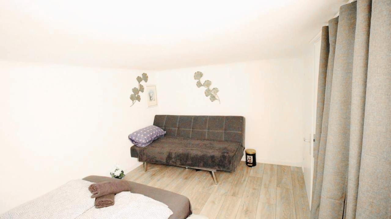 Comfortable In Akh Area Homestay Vienna